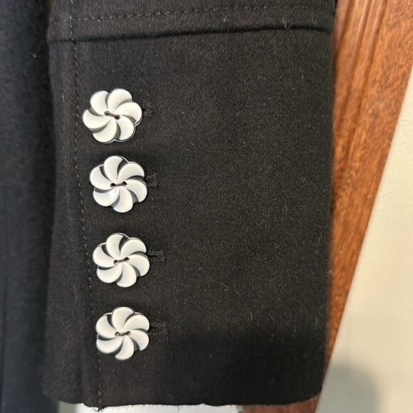 Guess Retro Black Double Breasted Wool Trench Coat-RARE
Size Medium - Picture 13 of 17
